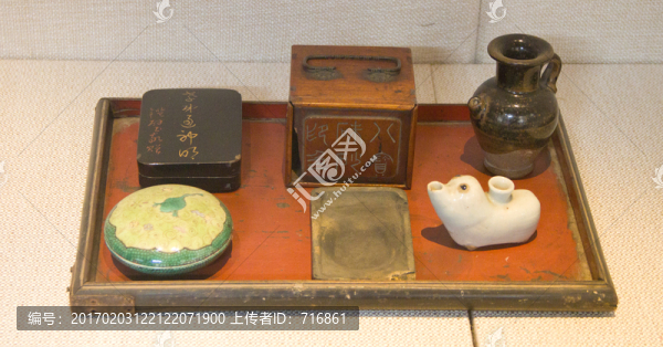 科考用品