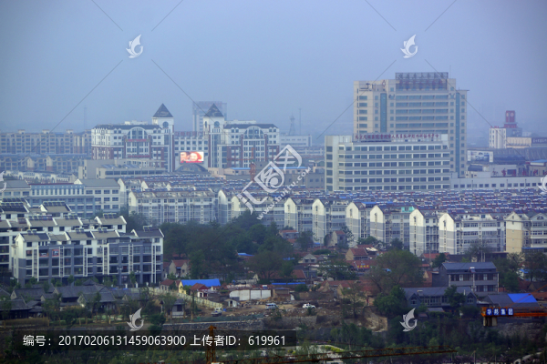 霧霾里的城市