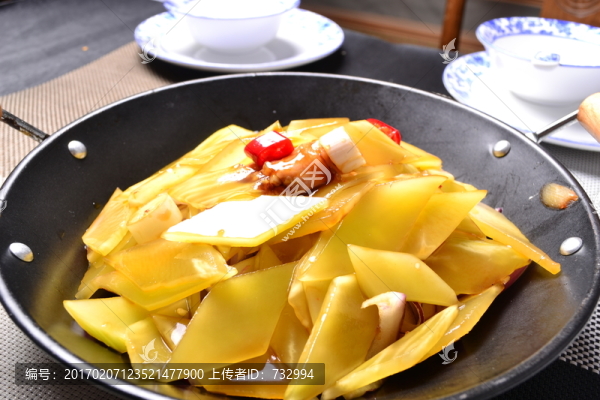 清炒筍片