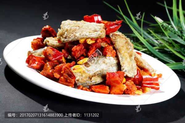 香辣酥帶魚40