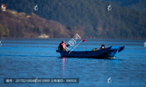 瀘枯湖,渡船