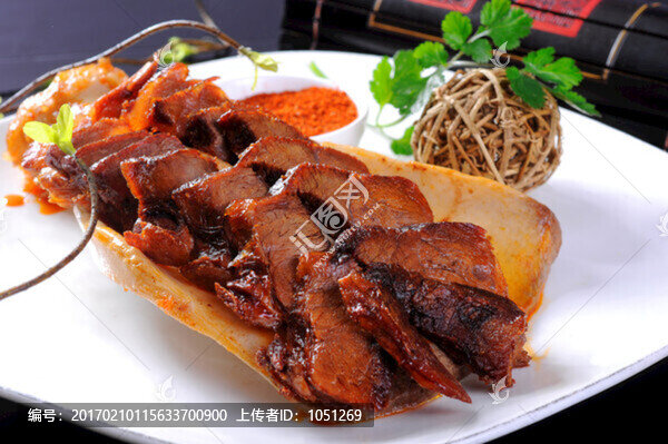 鹽鏟鏟牛肉