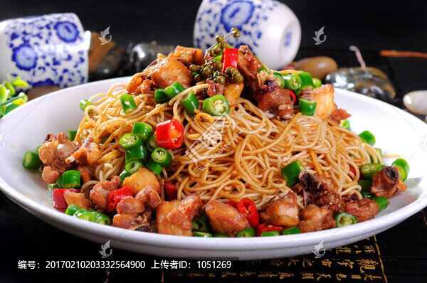 雙椒雞撈面