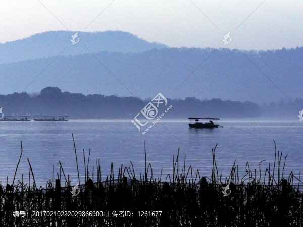 冬季西湖晨光