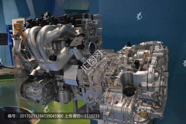 汽車發(fā)動機