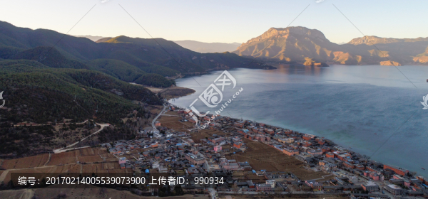 瀘沽湖