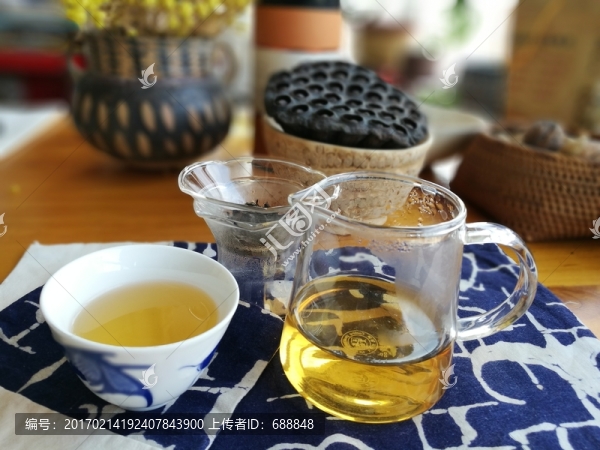 沏茶