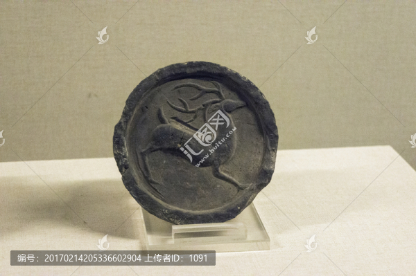 陜西西安文物戰(zhàn)國奔鹿紋瓦當(dāng)