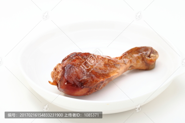 鹵雞腿