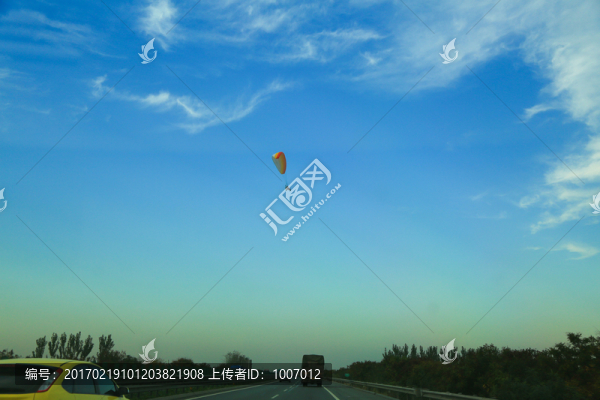 天空