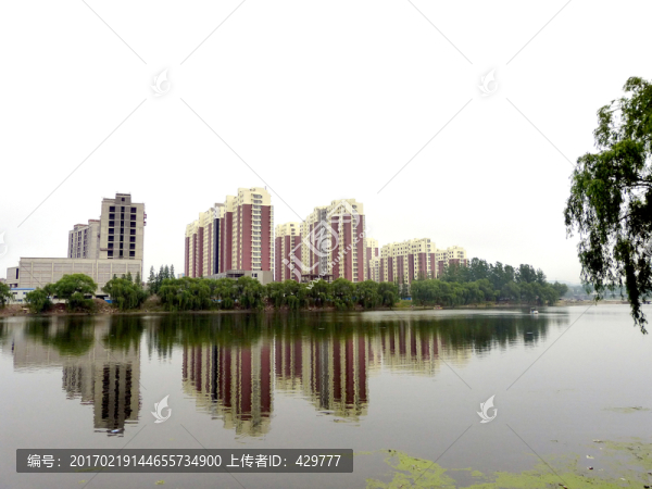 河岸建筑