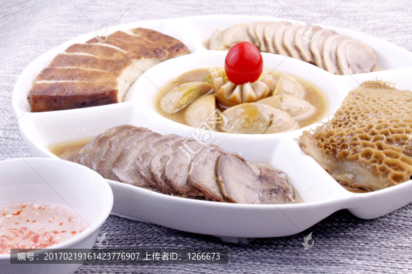鹵水大拼