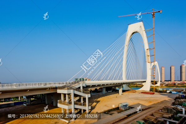 青山大橋,南寧