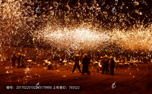 打鐵花