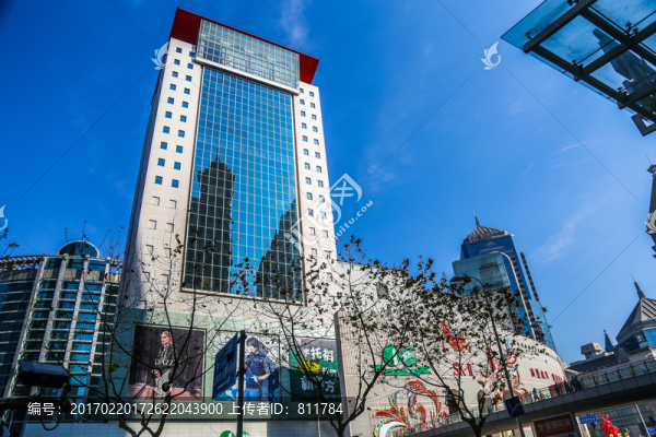 上?，F(xiàn)代城市建筑