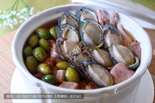 青欖燉鮑魚仔
