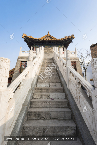 西五臺樓梯