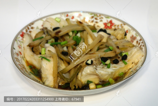 沖菜豆豉清蒸草魚