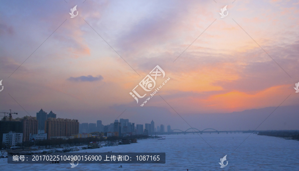 都市的天空