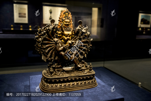 故宮藏,梵銅威羅瓦金剛,正面