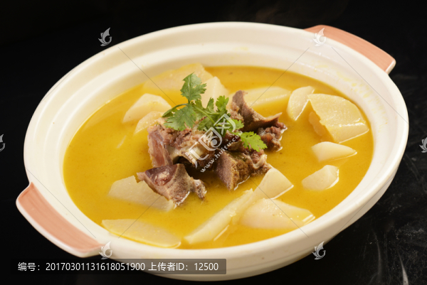 蘿卜燉牛骨