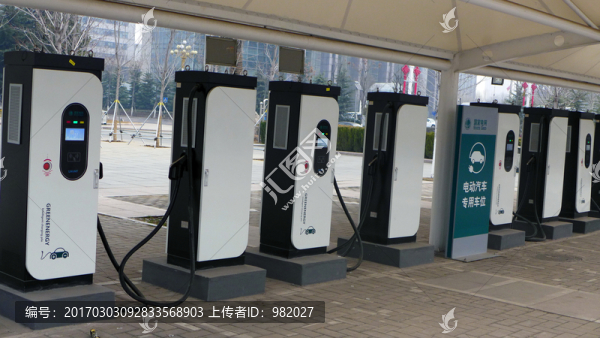 電動汽車充電樁
