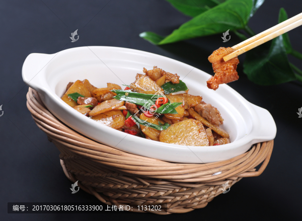 砂鍋土豆片