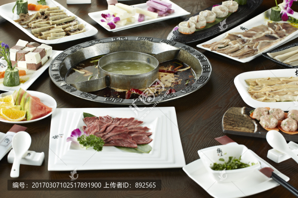 火鍋餐桌