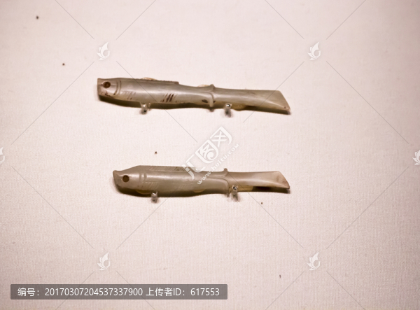 商王武丁時期的魚形玉刻刀