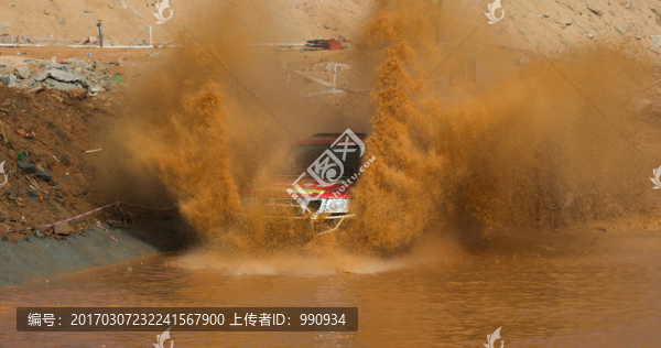 越野吉普車,賽車