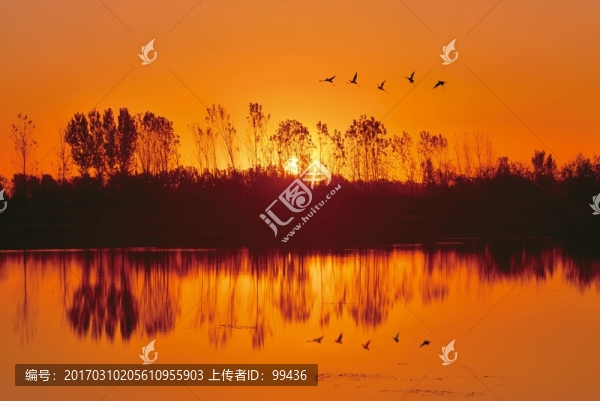 湖畔夕陽