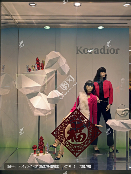 服裝店櫥窗