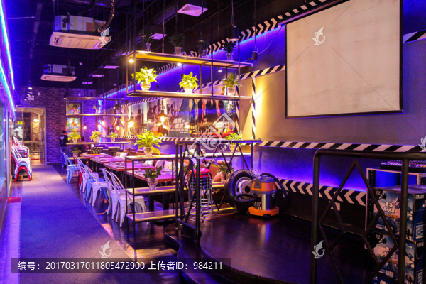 餐廳內(nèi)景,就餐場(chǎng)景