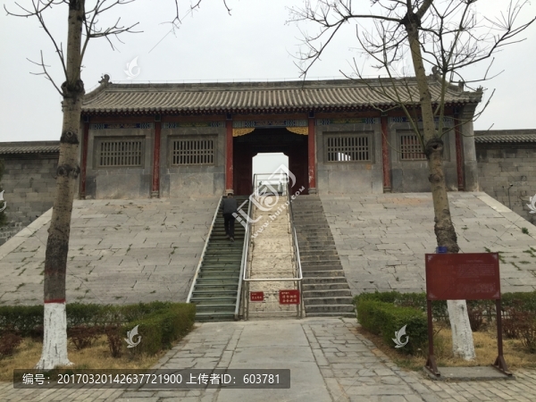 古代帝王陵墓園林建筑