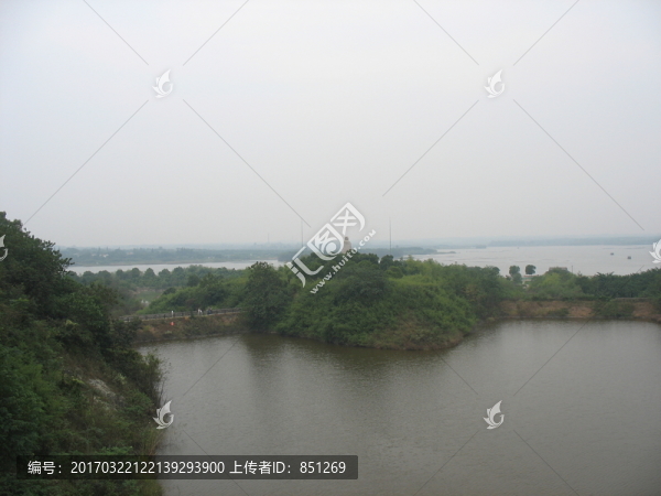山湖風(fēng)景