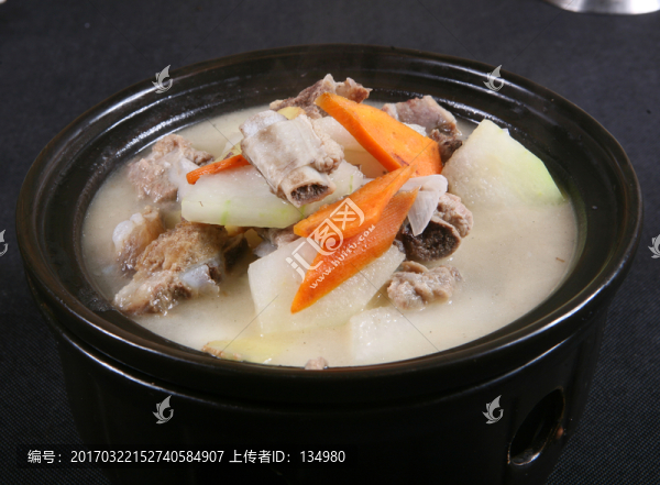 排骨蘿卜煲