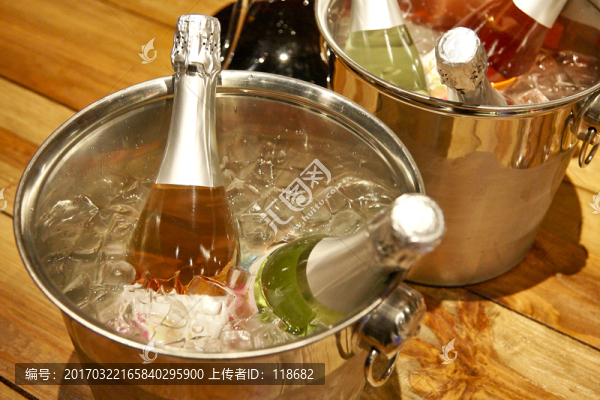 冰桶