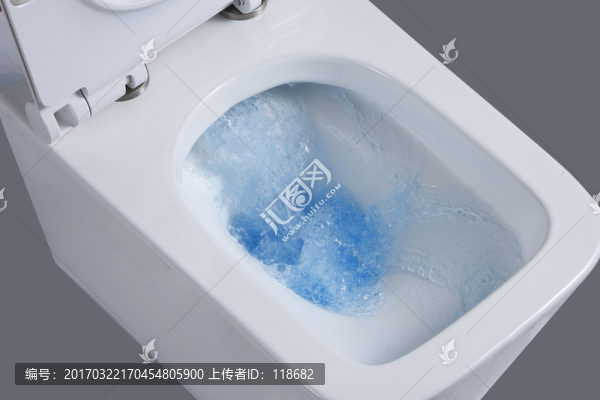 坐便器沖水特寫