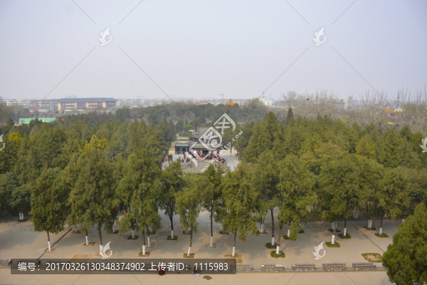 開封市龍亭公園碑亭