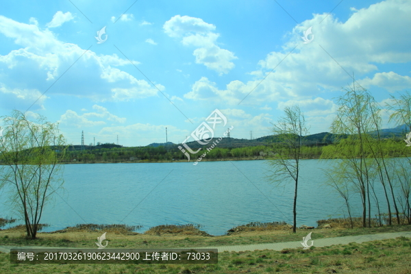 湖光山色