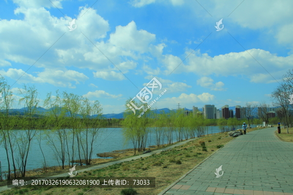碧水青山