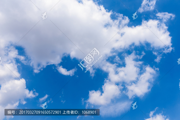 藍(lán)天白云