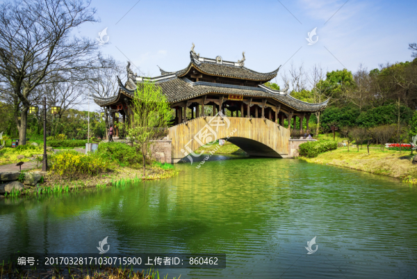 復(fù)古廊橋