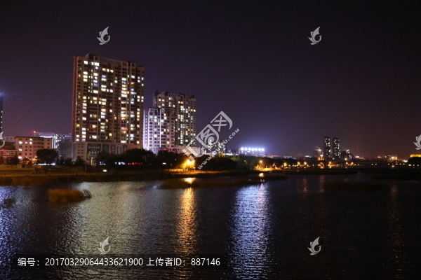 河景房