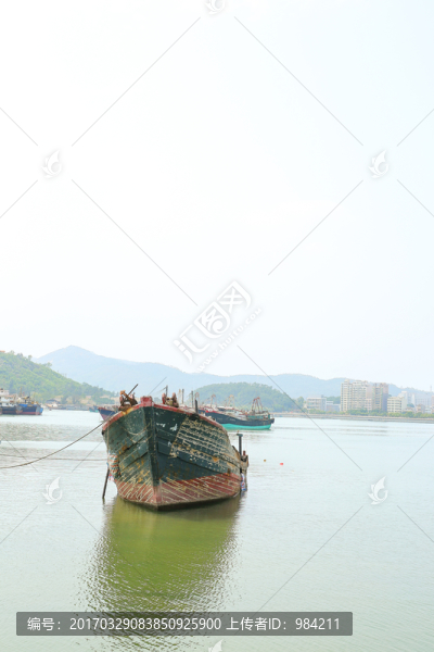 漁船