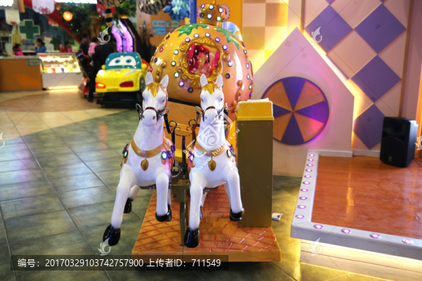 兒童娛樂馬車