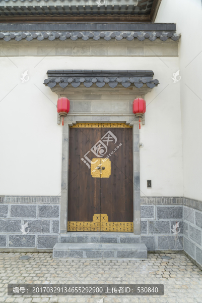 中式大門