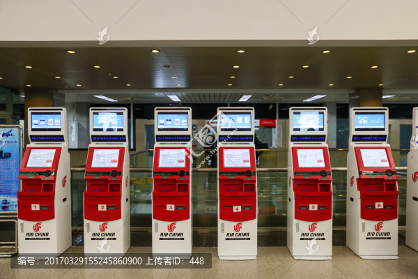 機(jī)場自動執(zhí)機(jī)柜臺,機(jī)器人