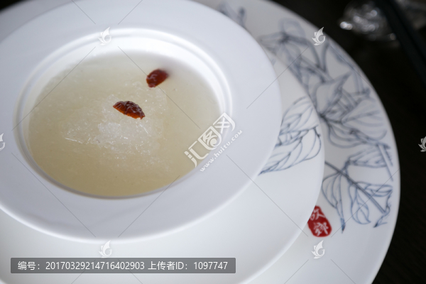 冰花棷香燉官燕