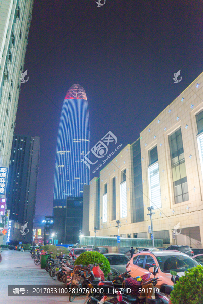 濟(jì)南萬(wàn)達(dá)廣場(chǎng)